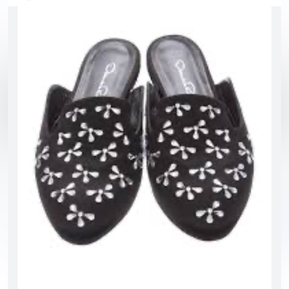 Oscar de la Renta Audrey Slides - Picture 6 of 13